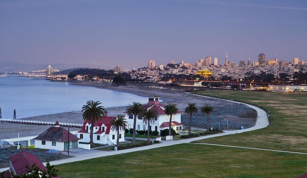 Surestay By Best Western San Francisco Marina District Exterior photo